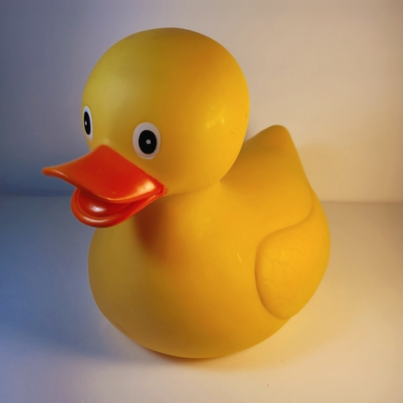 Large Rubber Ducky - Picture 2 of 10